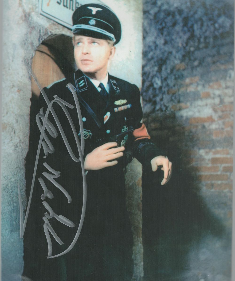 Lot 368: Derren Nesbitt signed 10x8 colour photo from Where...