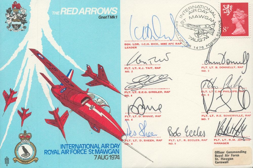 Lot 412: Red Arrows pilot 1974 team signed RAF St...