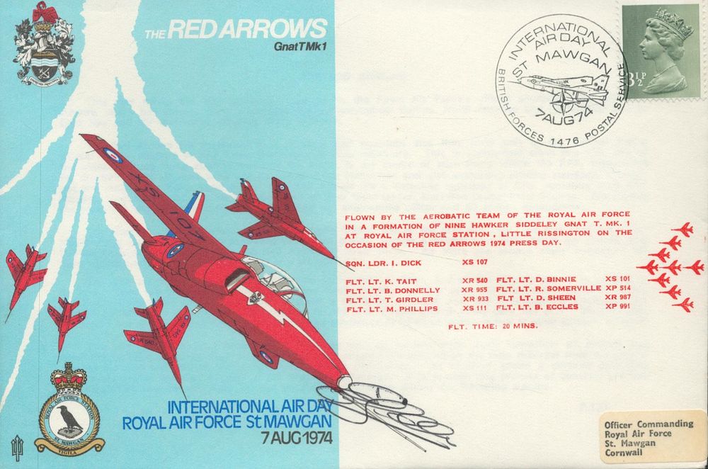 Lot 415: Red Arrows pilot Flt Lt E Girdler Red...