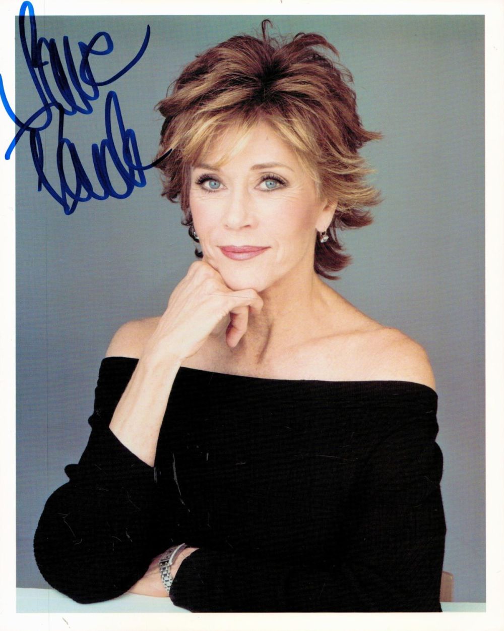 Lot 330: Jane Fonda signed 10x8 colour photo. Jane Seymour...