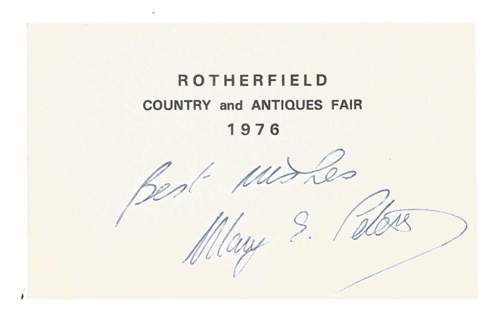 Lot 442: Mary Peters Northern Irish athlete, winning a silver...
