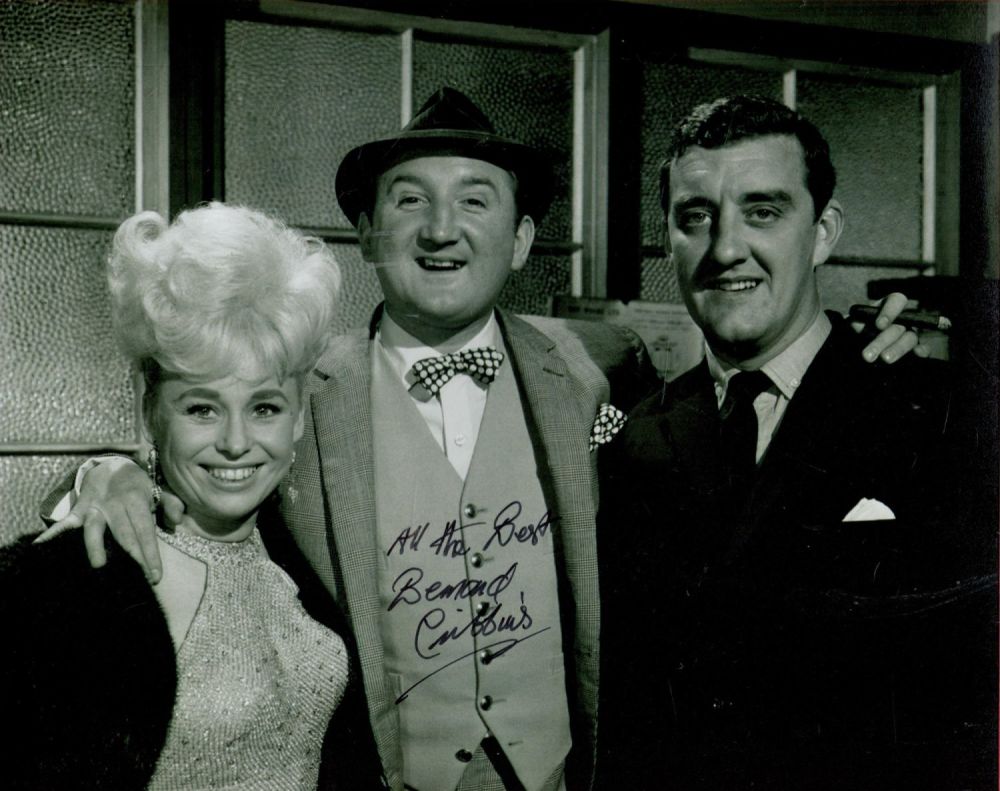 Lot 536: English Actor Bernard Cribbins OBE Signed 10x8 Inch...
