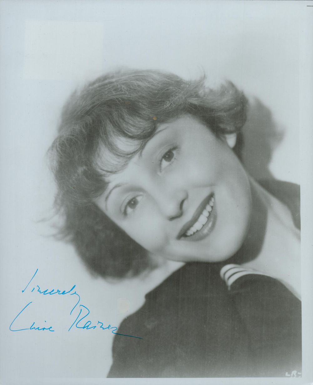 Lot 195: Luise Rainer signed 10x8 inch black and white...
