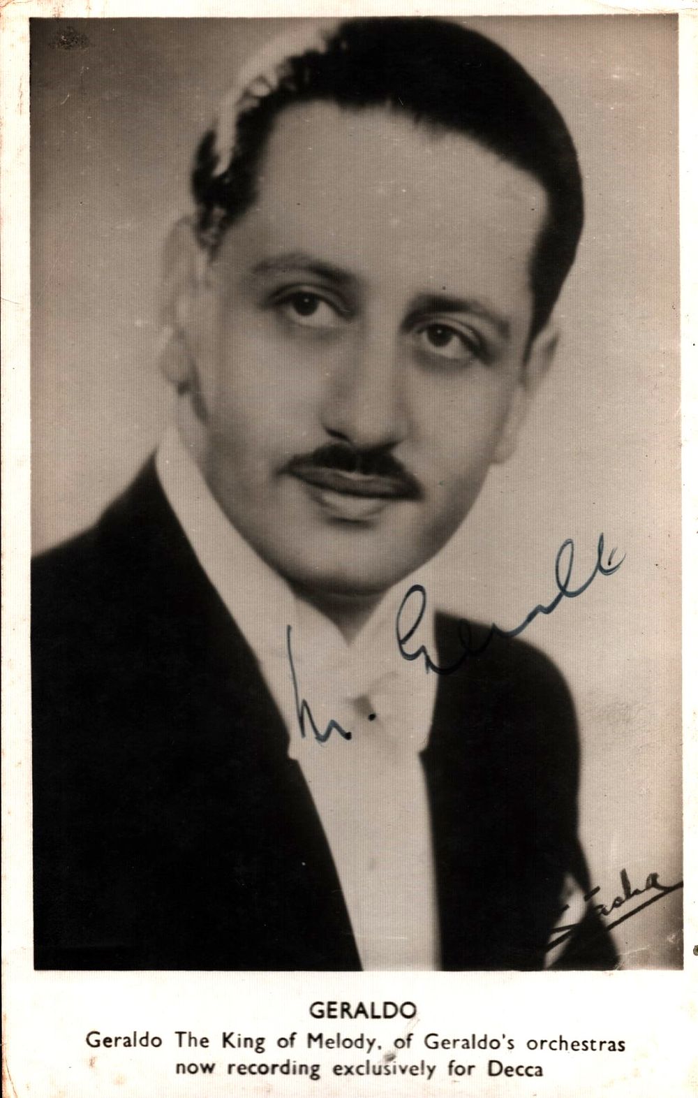 Lot 241: Geraldo signed 6x4inch black and white photo. Good...