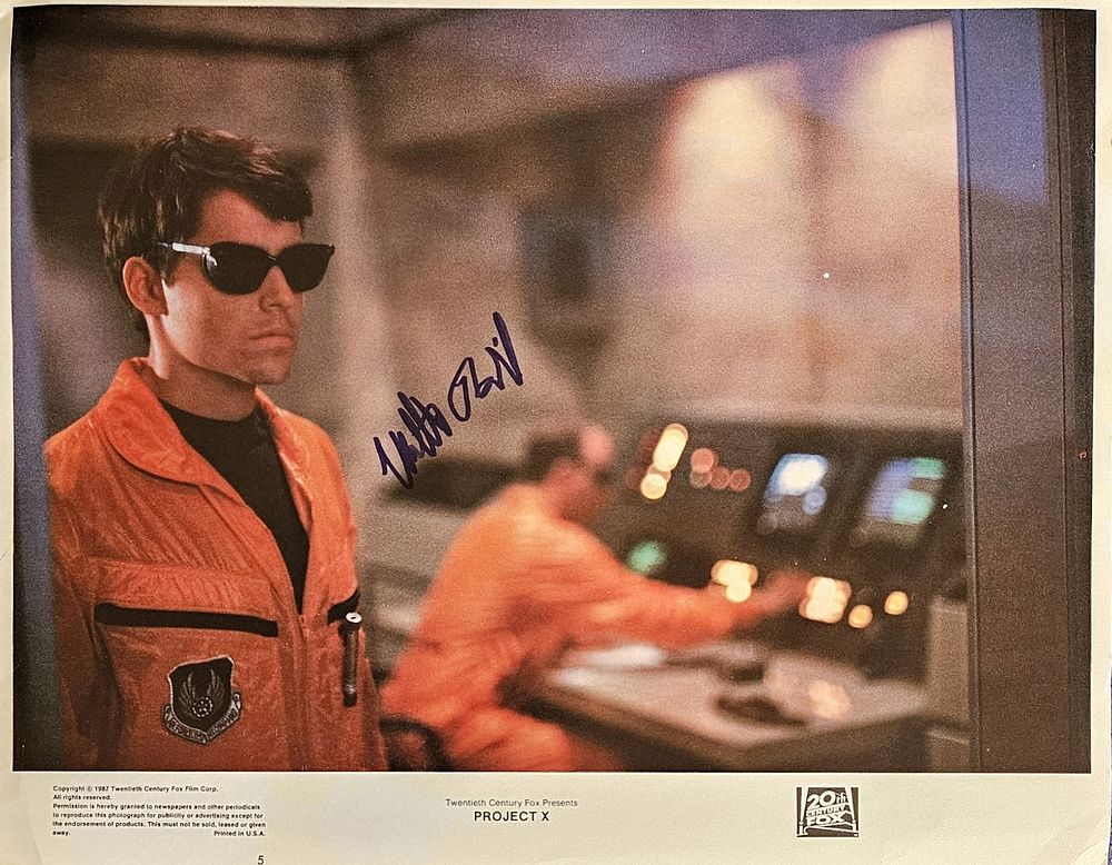 Lot 423: Matthew Broderick signed 14x11 inch lobby card. 'Project...