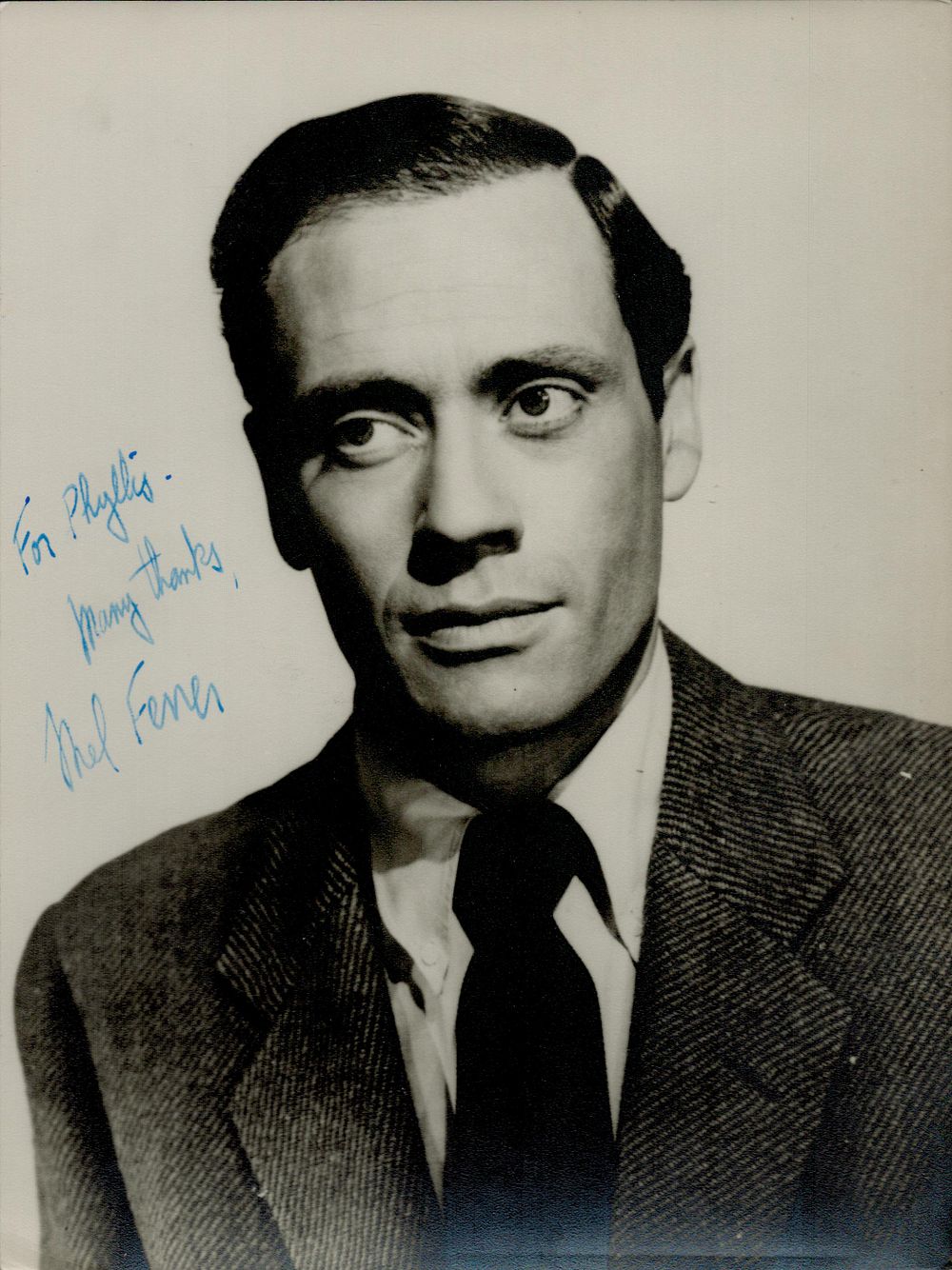 Lot 434: Mel Ferrer signed 9.5x7 inch black & white...