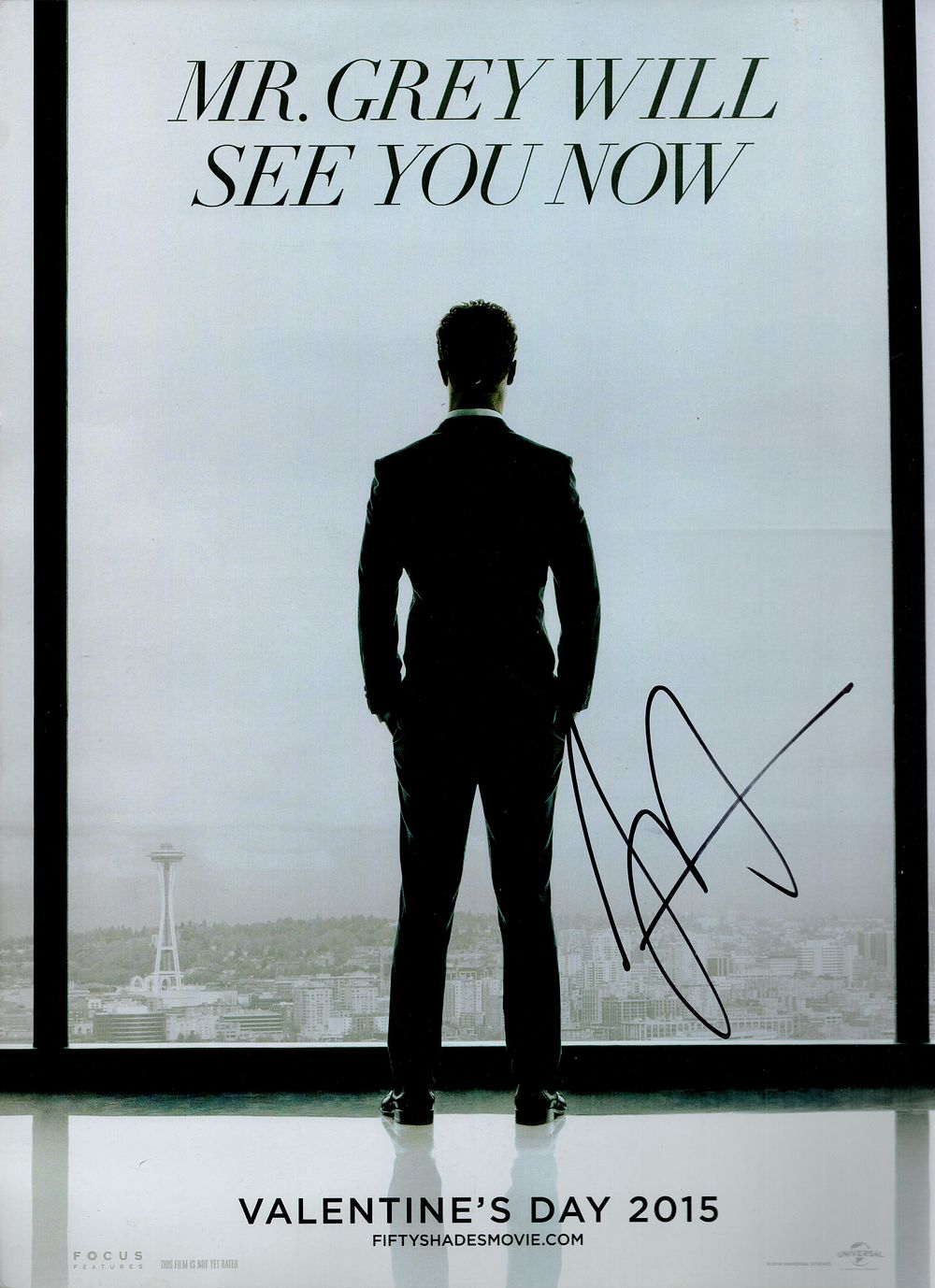 Lot 497: Jamie Dornan signed 16 x 12 inch Colour...