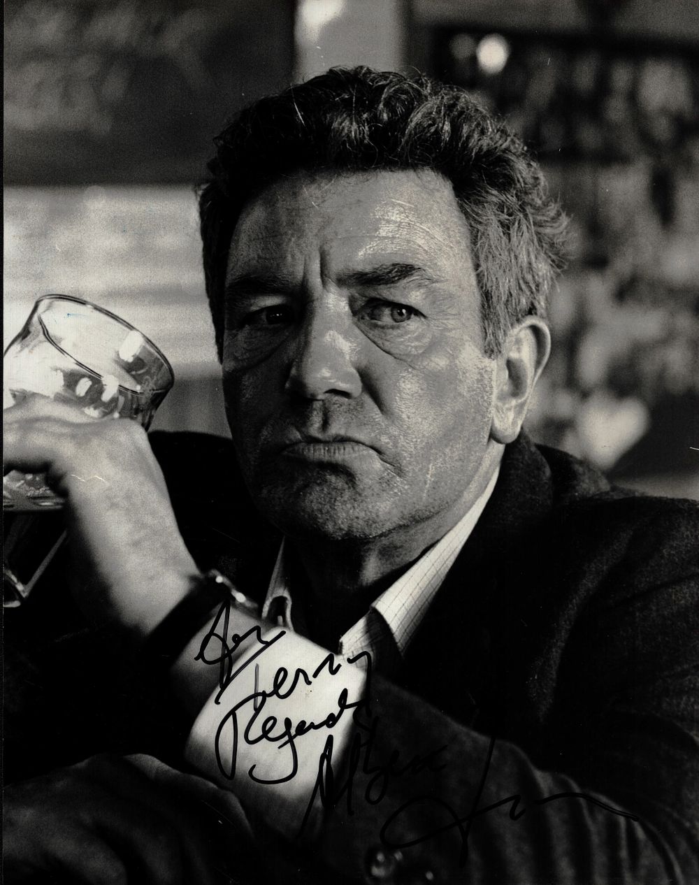 Lot 502: Albert Finney signed 10x8inch black and white photo....