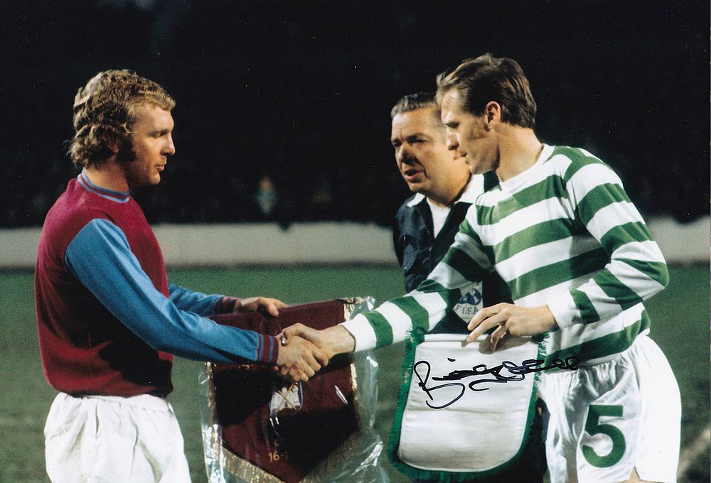 Lot 512: Autographed BILLY McNEILL 12 x 8 photo :...
