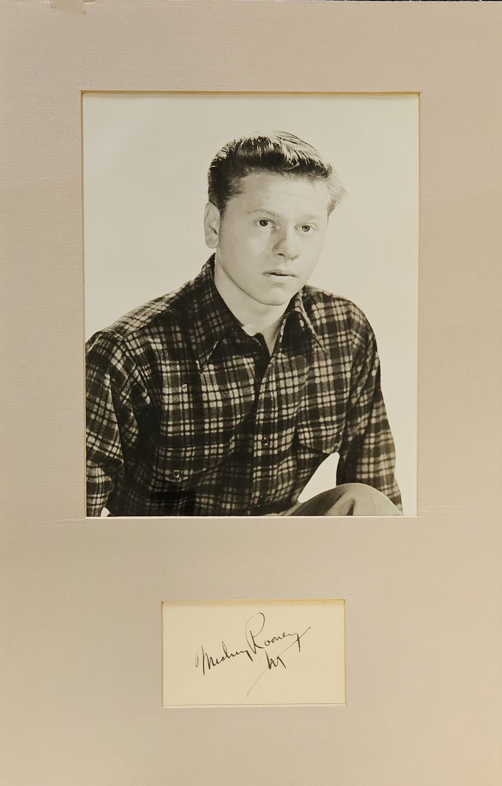 Lot 594: Mickey Rooney 16x12 inch overall mounted signature piece...