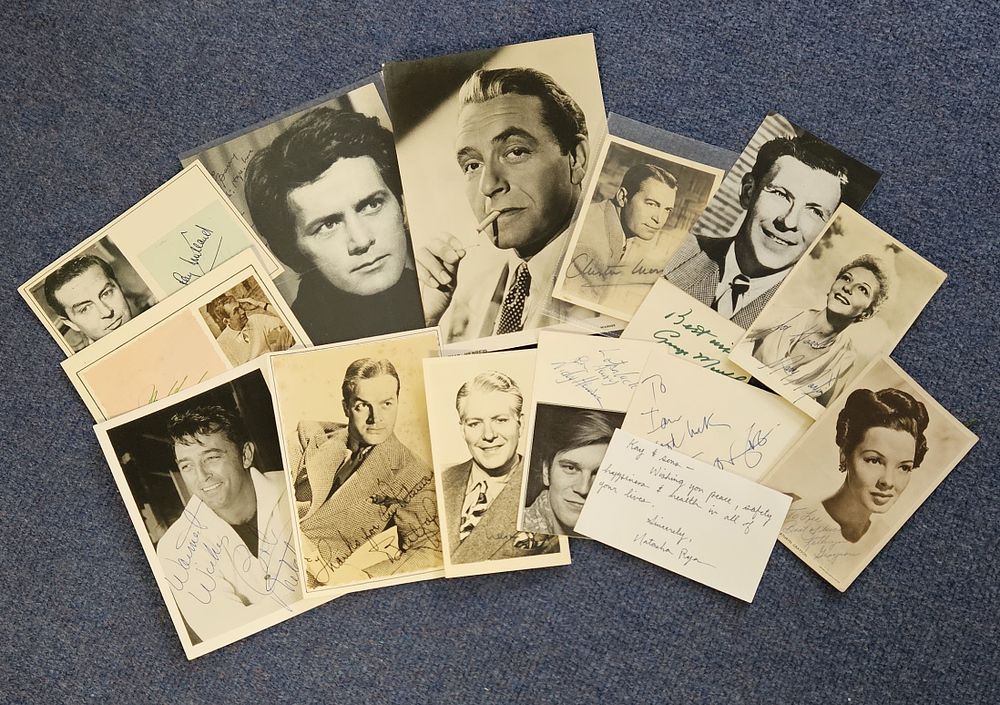 Lot 599: Actors/Actresses 10 Approx Collection signatures such as Paul...
