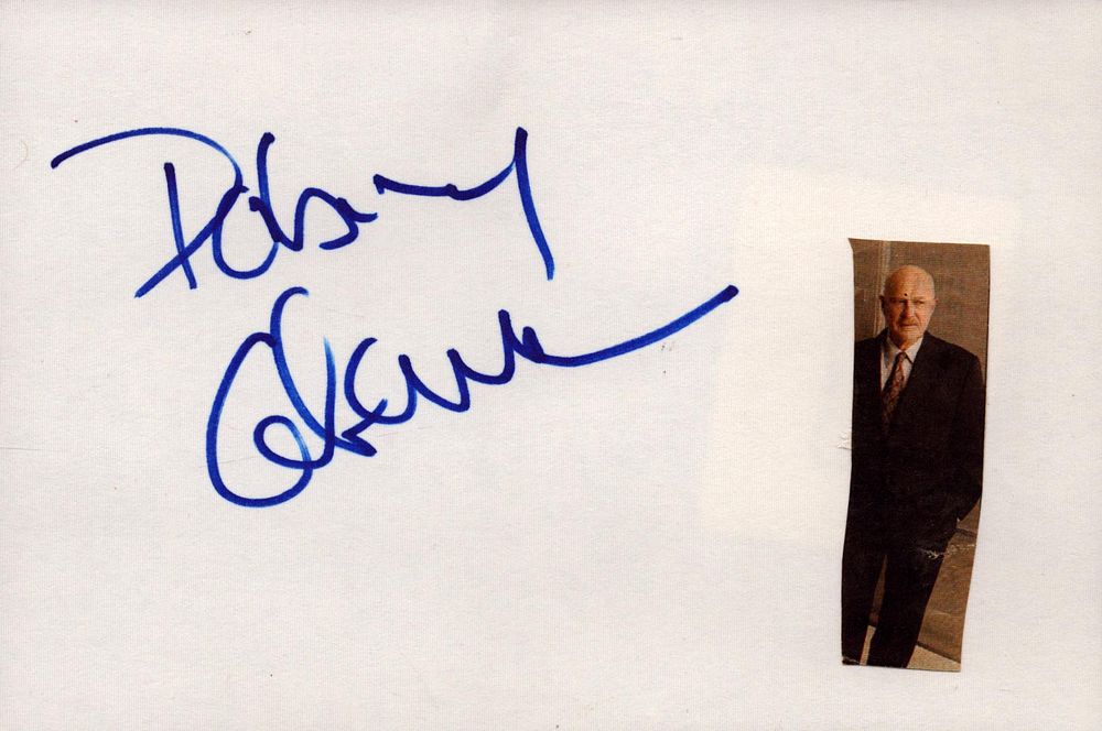 Lot 620: Dabney Coleman signed 6x4 inch white card with...