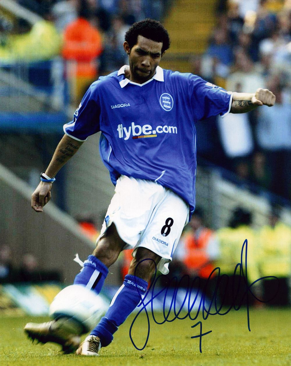 Lot 634: Jermaine Pennant signed 10x8 inch colour photo. Good...