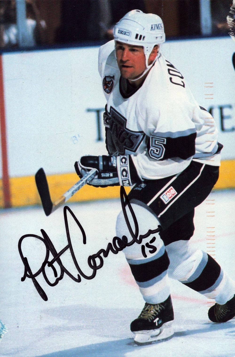 Lot 655: Pat Conacher signed 6x4 inch colour photo. Good...