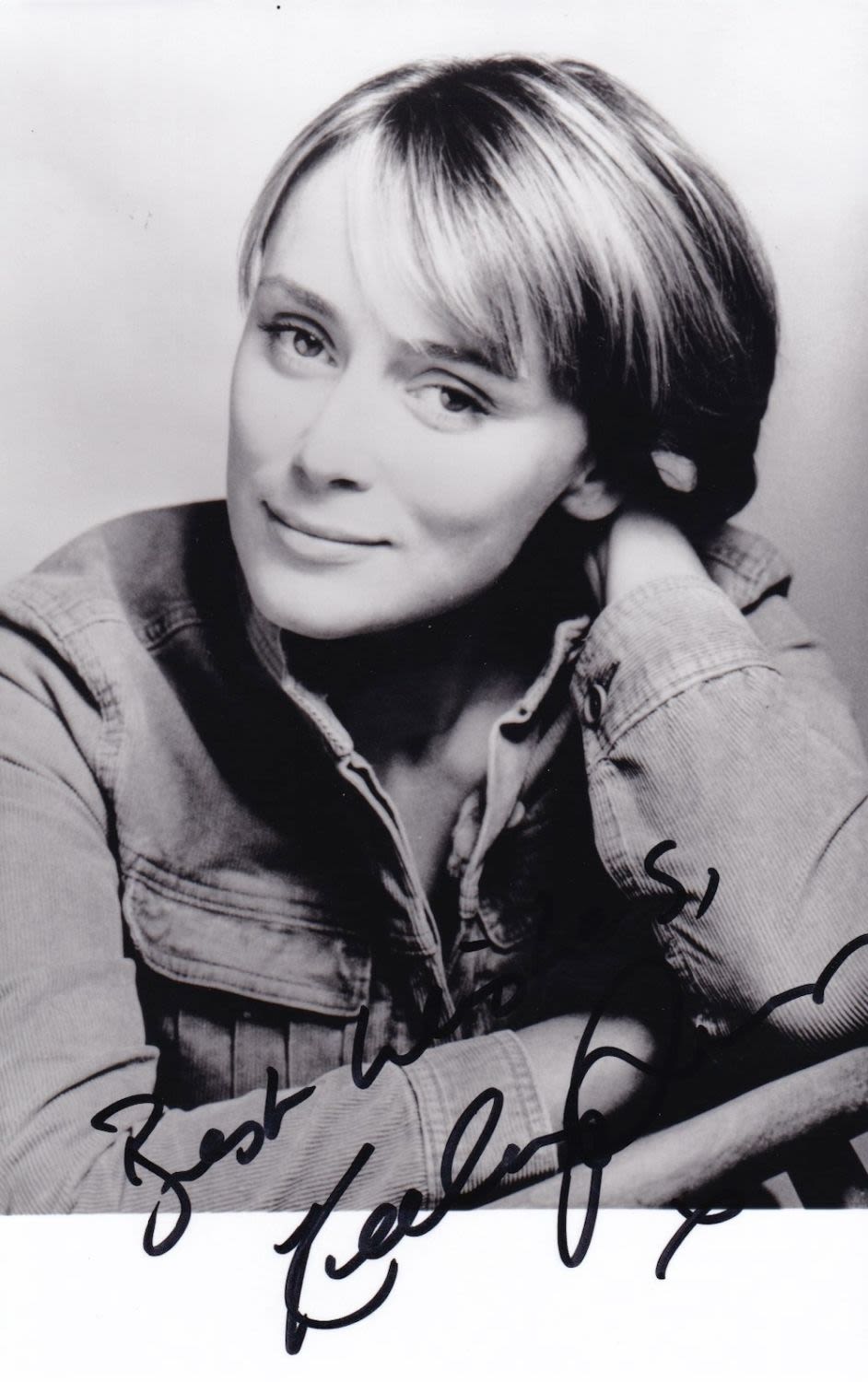 Lot 129: Keeley Hawes, Tipping the Velvet Actress, 6x4 Signed...