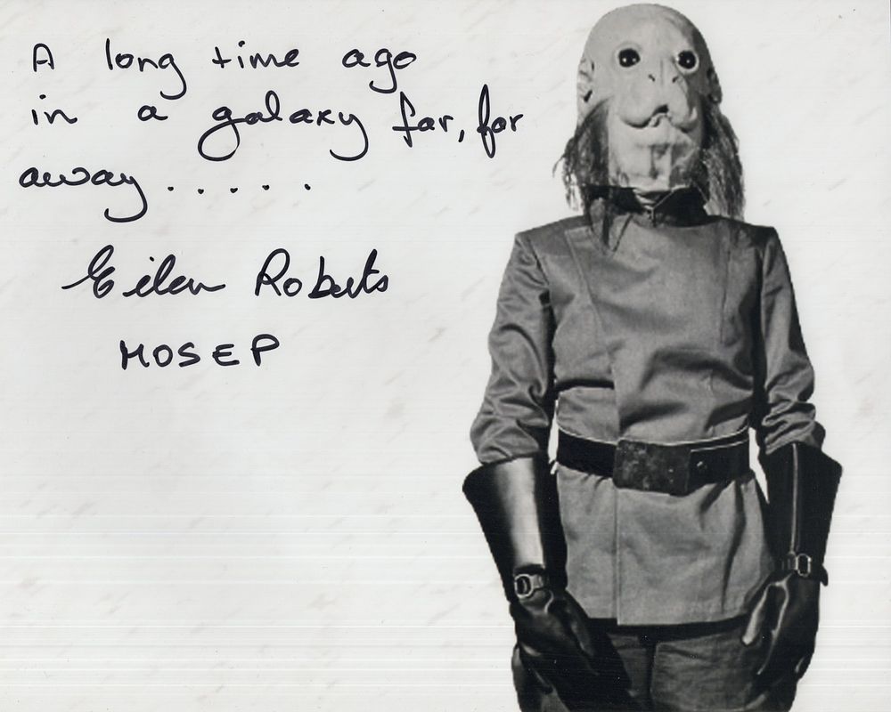 Lot 671: Star Wars 8x10 BandW photo signed by Eileen...