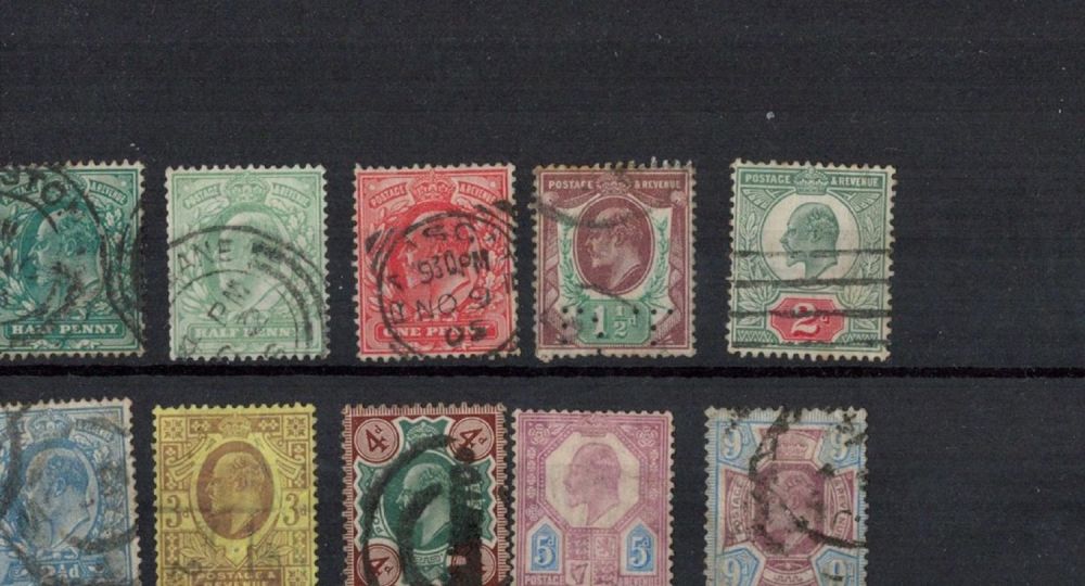 Lot 222: GB Selection of EV11 10 Stamps On Stockcard....