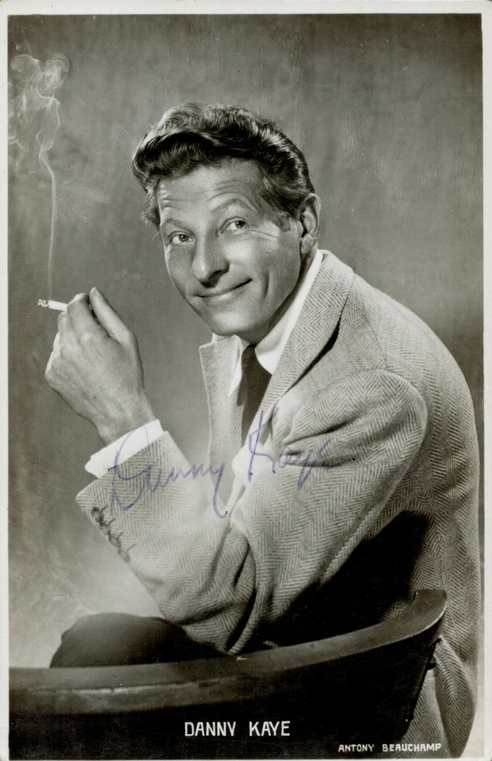 Lot 285: Danny Kaye signed 6x4 black and white photo....