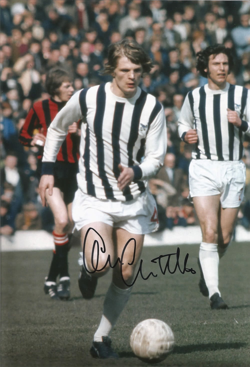 Lot 57: Football legend, Len Cantello 12x8 Signed Colour Photograph...