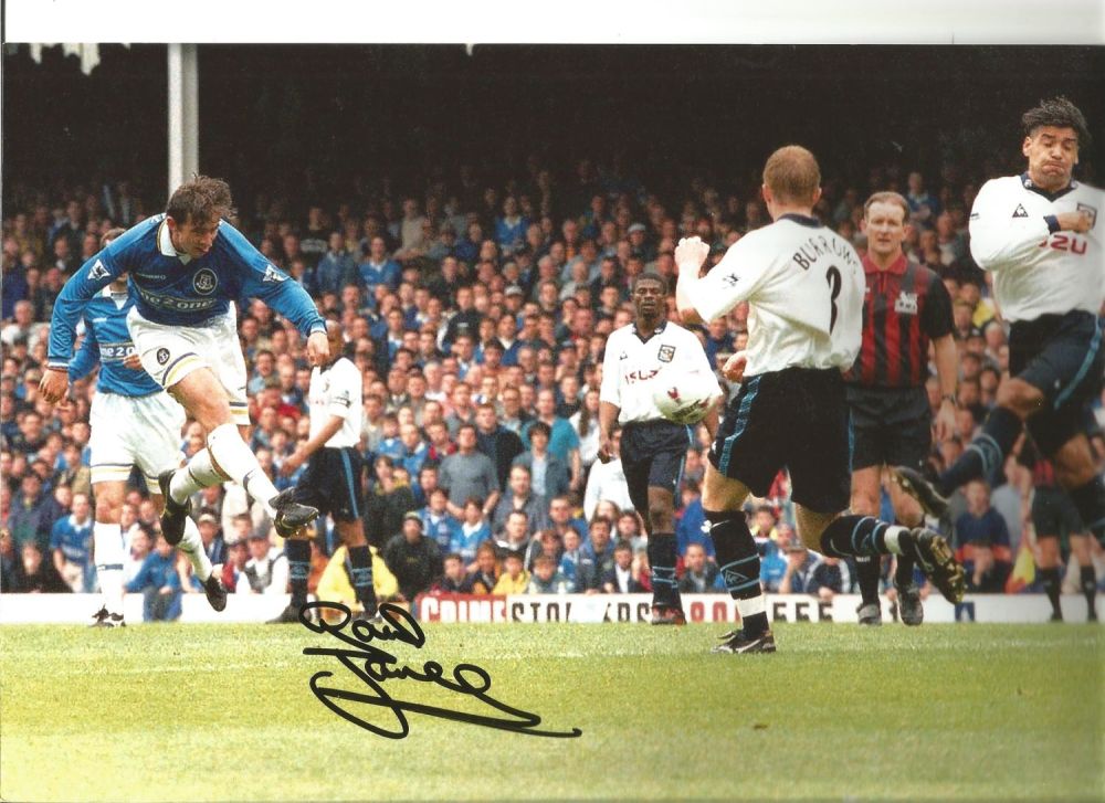 Lot 156: Gareth Farrelley Everton Signed 12 x 8 inch...