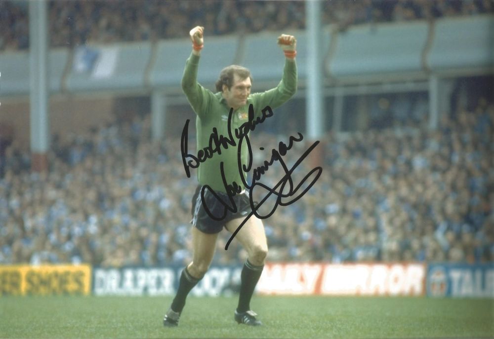 Lot 174: Joe Corrigan Manchester City Signed 12 x 8...