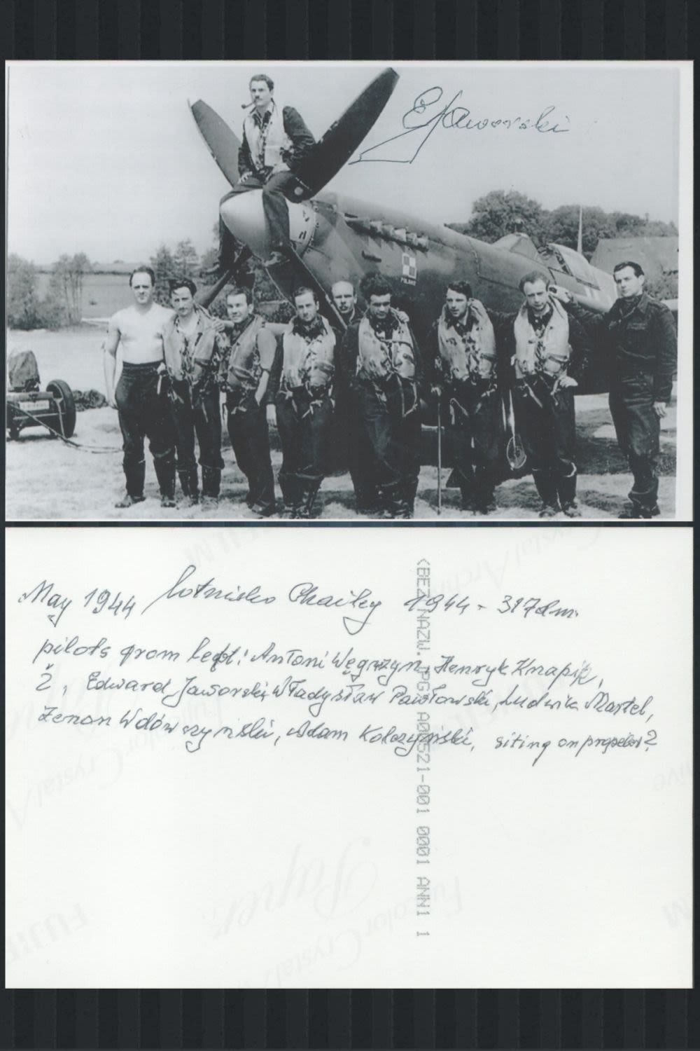 Lot 429: WW2 RAF Edward Jaworski of 131st Fighter Wing...