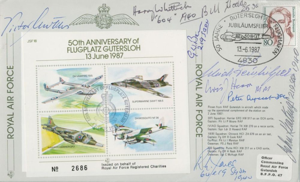 Lot 472: RAF WW2 Victor Molders and 8 others signed...