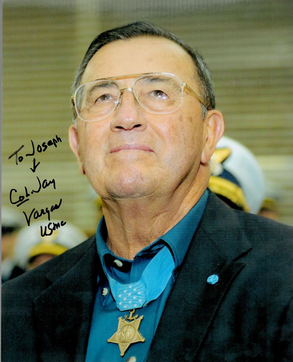 Lot 678: Jay Vargas MOH winner signed 10x8inch colour photo....