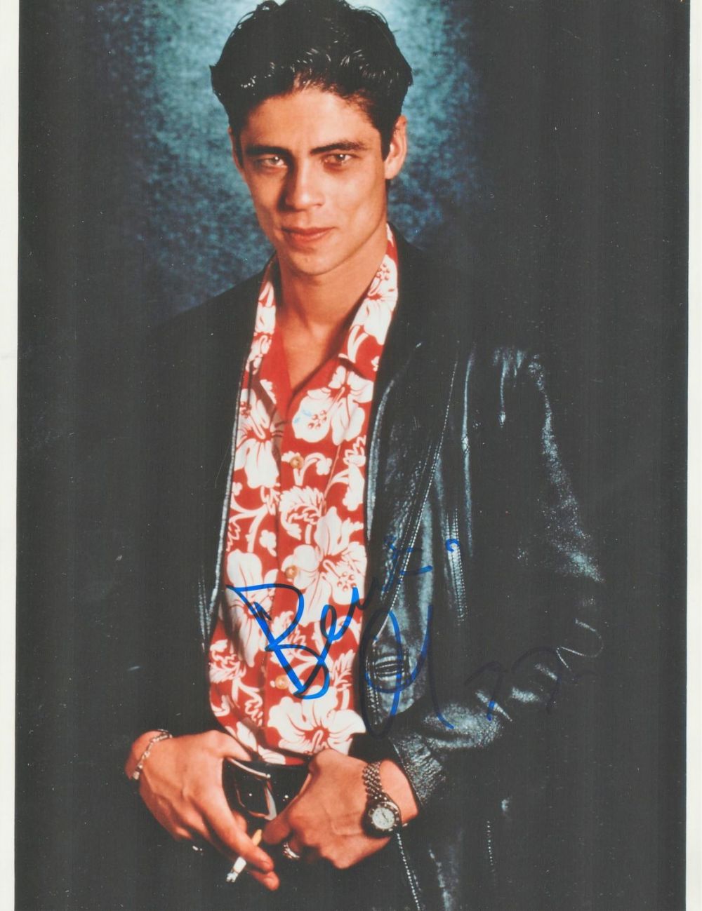 Lot 100: Actor, Benicio del Toro signed 10x8 colour photograph...