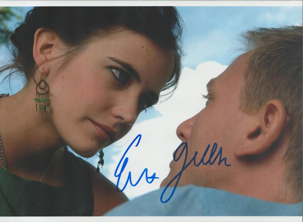Lot 148: Bond Girl, Eva Green signed 10x8 colour photograph...