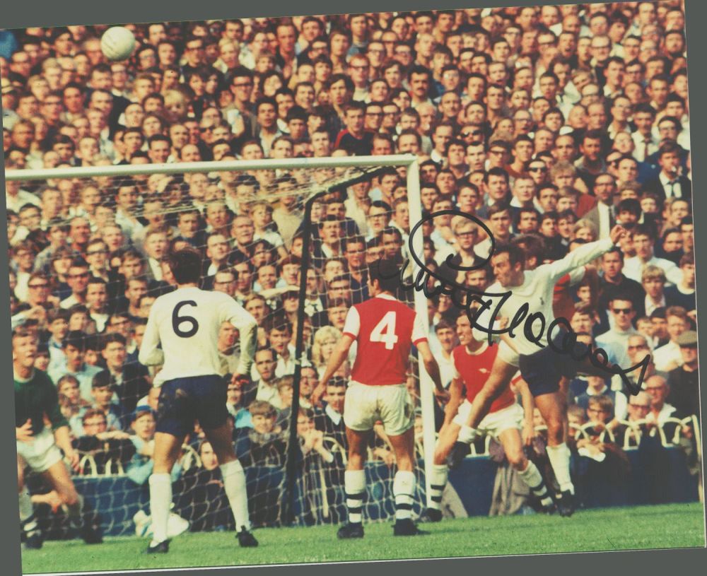 Lot 238: Football, Jimmy Greaves signed 10x8 colour photograph. Greaves...