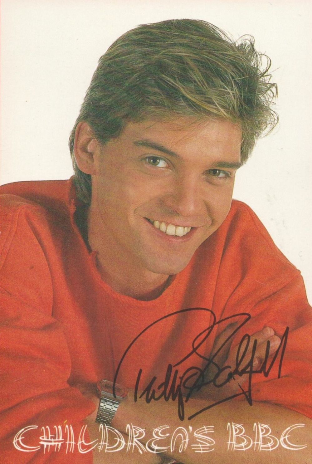 Lot 369: Presenter, Phillip Schofield printed signature on a 6x4...