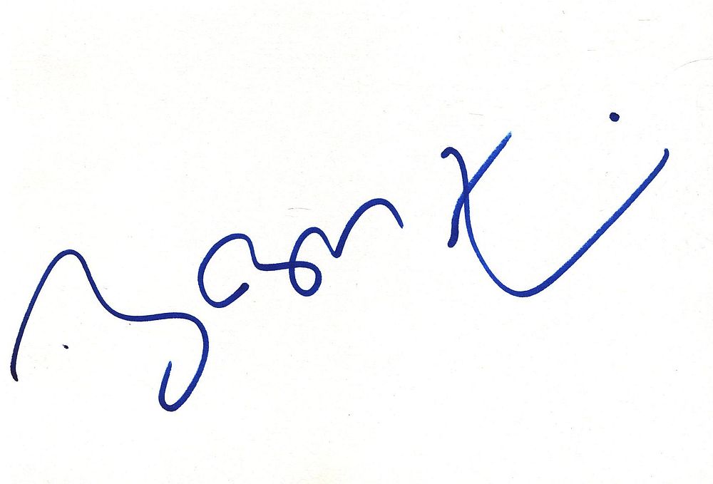 Lot 179: Bob Geldof signed 6x4inch white card. Good condition....