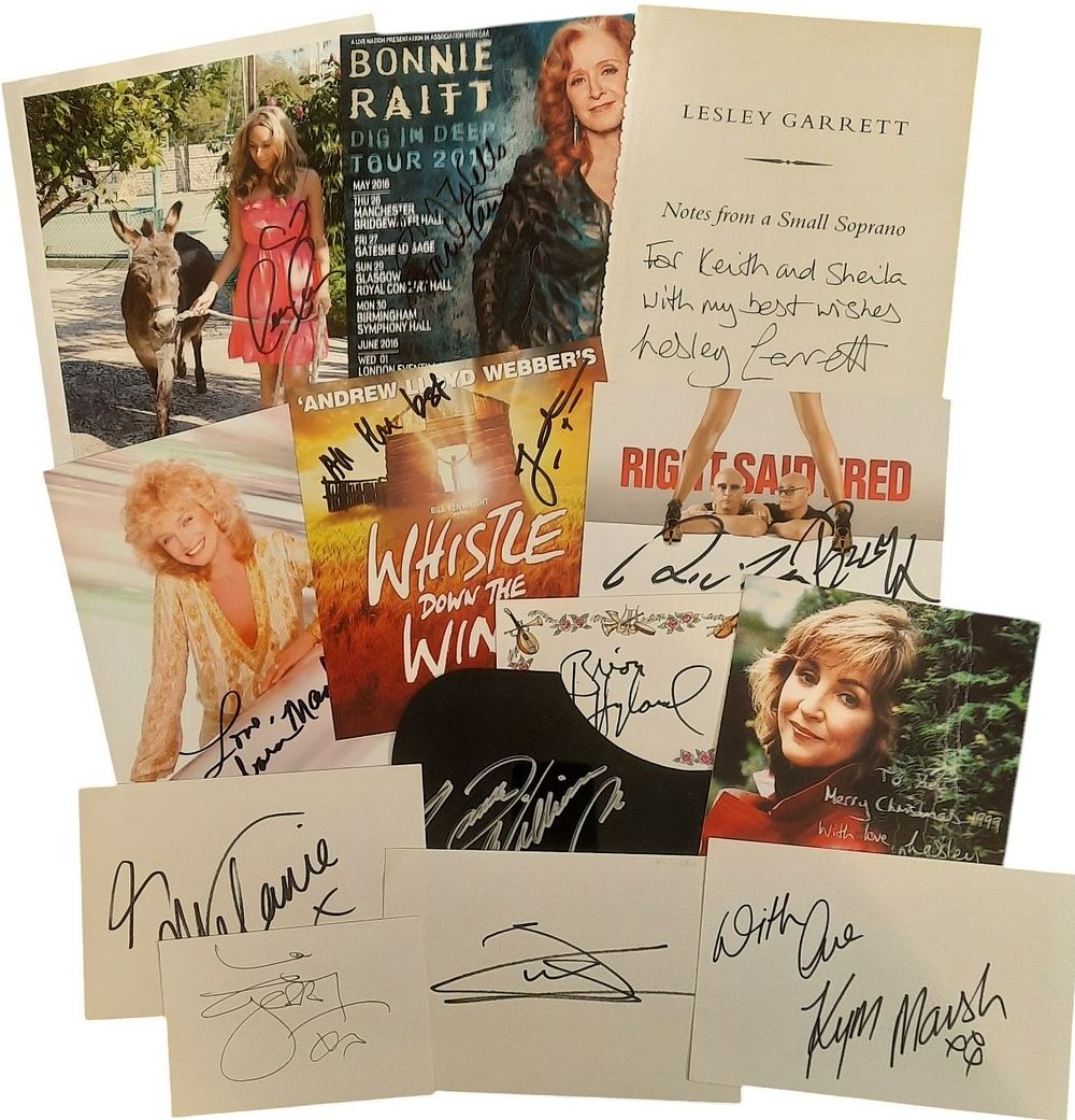 Lot 188: Music collection 10 items plus includes some great...