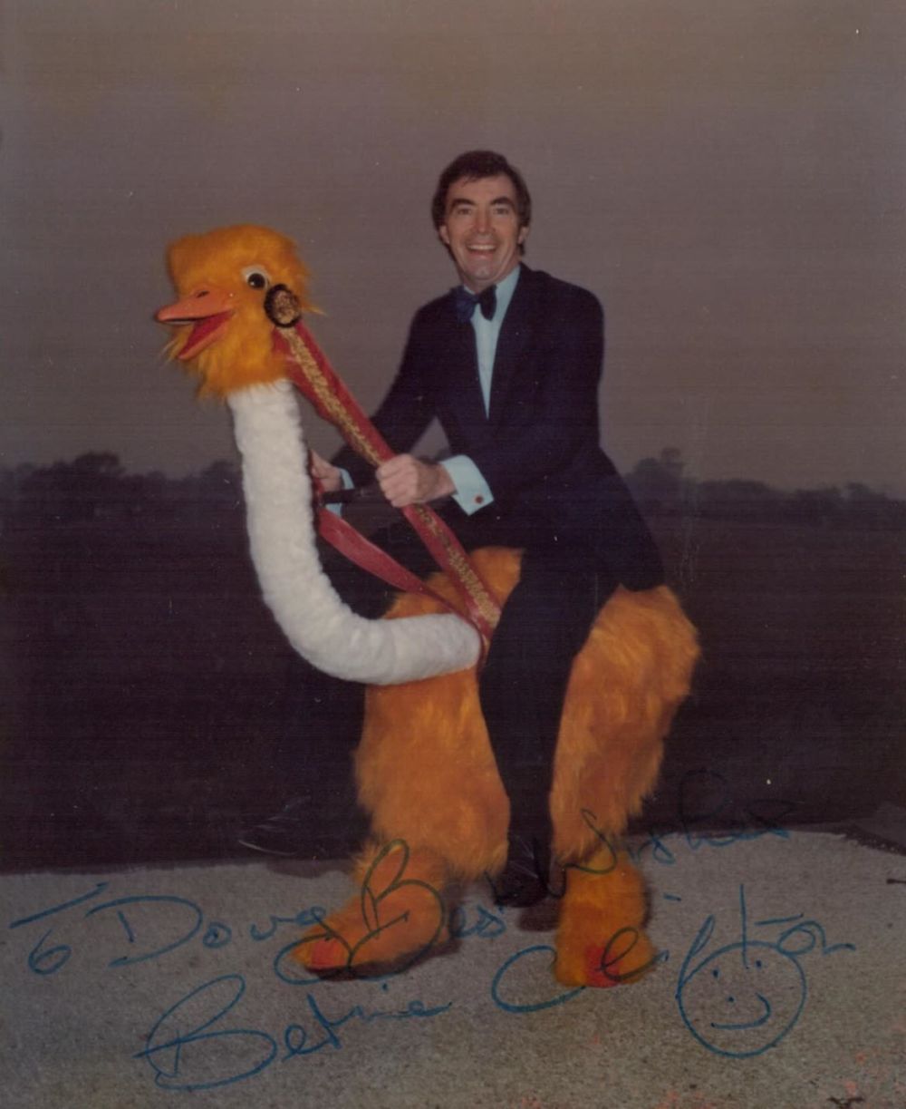 Lot 465: Bernie Clifton signed 5x4 colour photo. Clifton is...