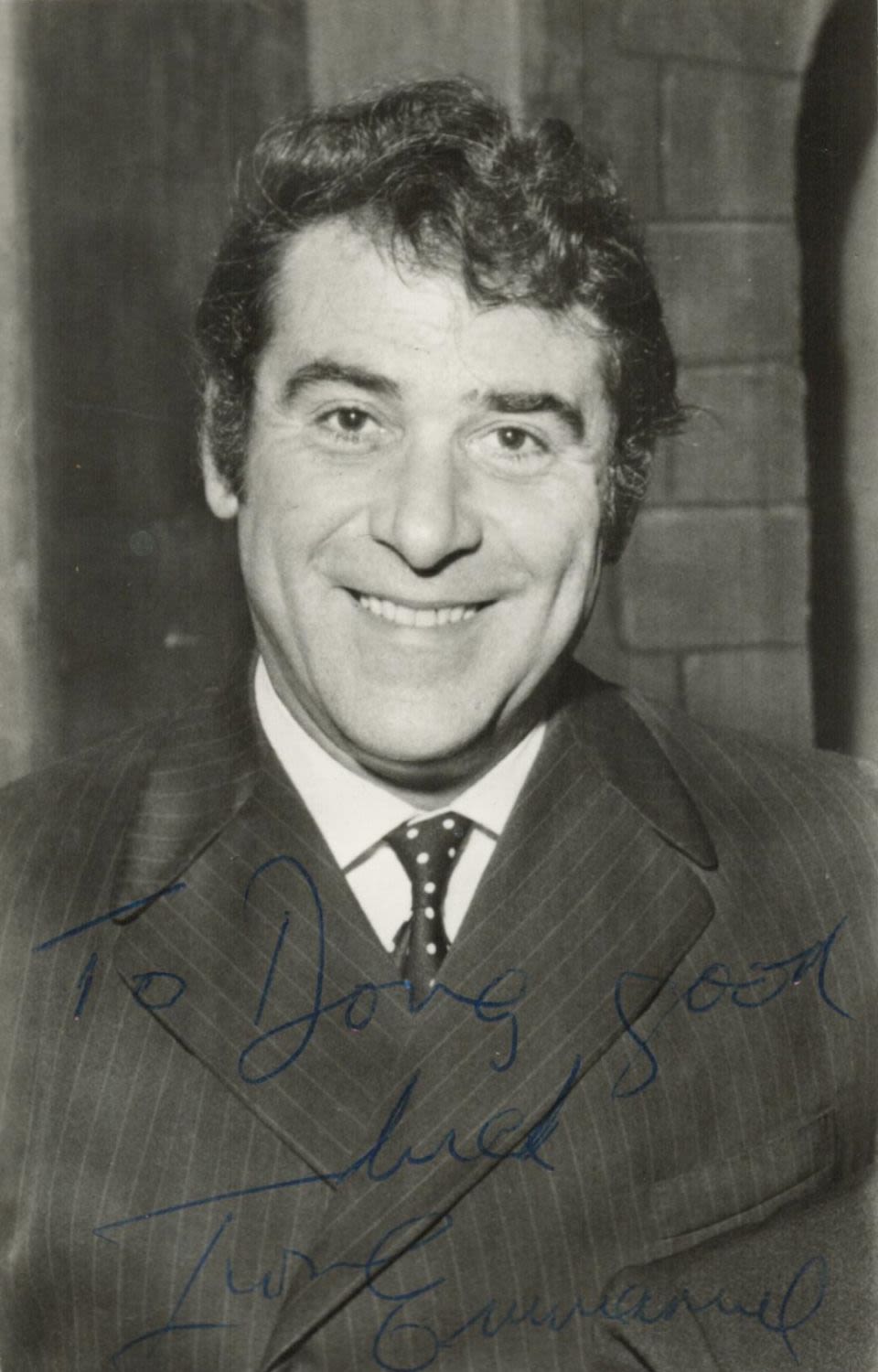 Lot 479: Ivor Emmanuel signed 6x4 black and white photo....