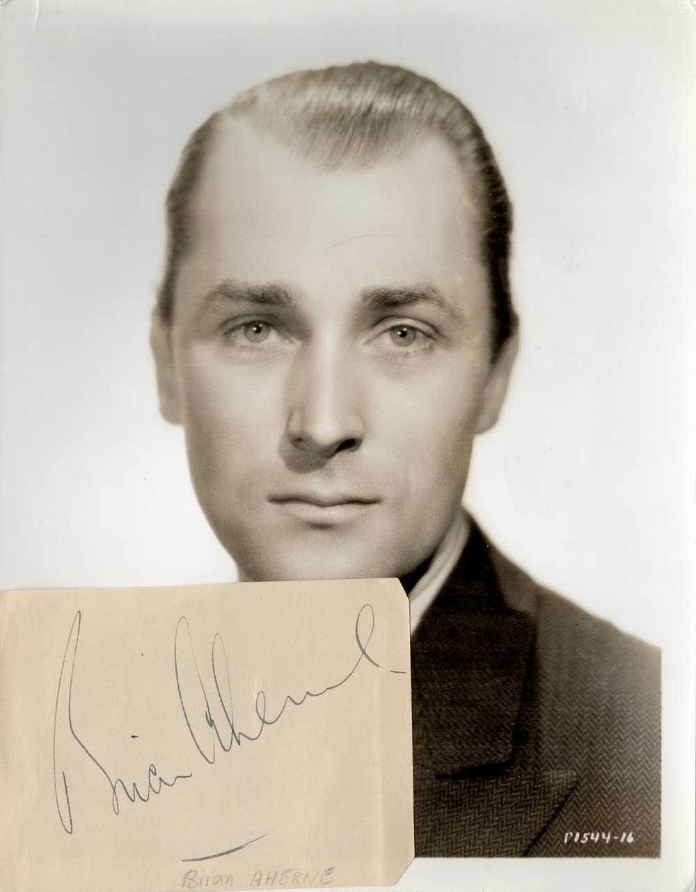 Lot 494: Brian Aherne signed 5x4 album page with unsigned...