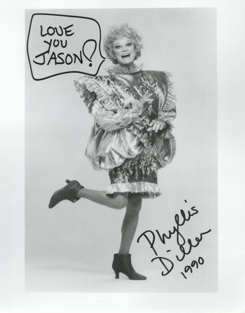 Lot 548: Phyllis Diller signed 10x8 black and white photo....