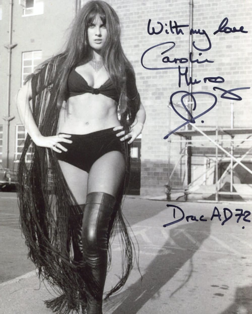 Lot 618: 007 Bond girl Caroline Munro signed sexy 8x10...
