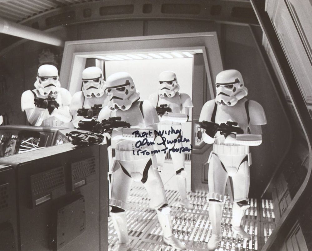 Lot 622: Star Wars A New Hope 8x10 action scene...