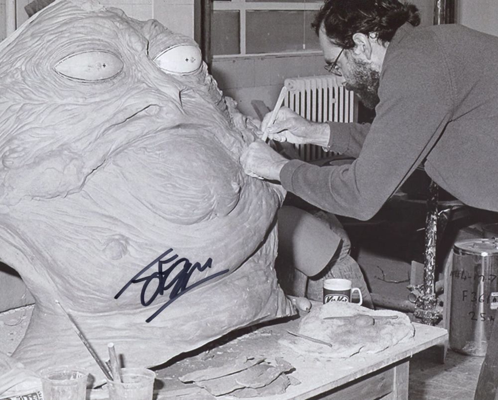 Lot 623: Star Wars 8x10 photo from Return of the...