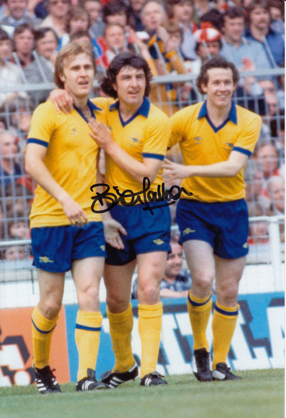 Lot 908: Autographed Brian Talbot 12 X 8 Photo Col,...