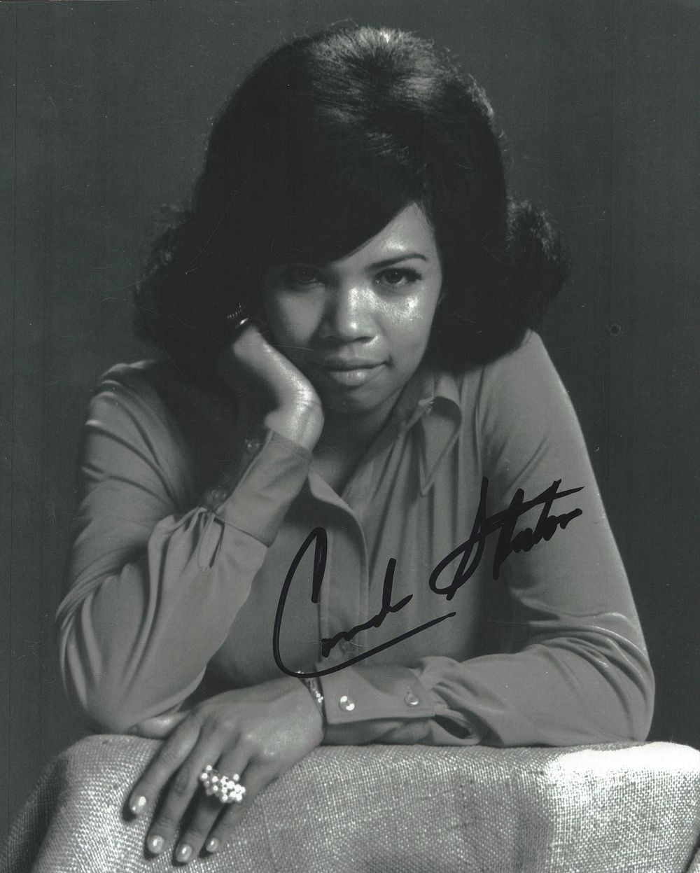 Lot 199: Candi Staton signed 10x8 inch black & white...
