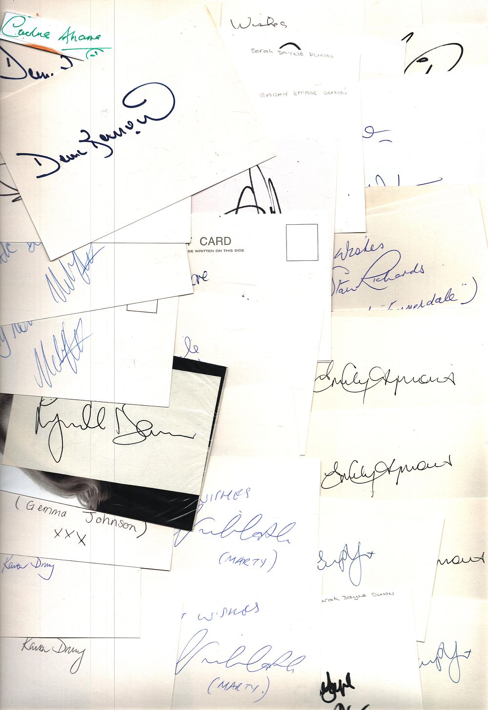 Lot 386: Autograph collection. Mathew Heath, Martin Reeves, Dave Bennett,...