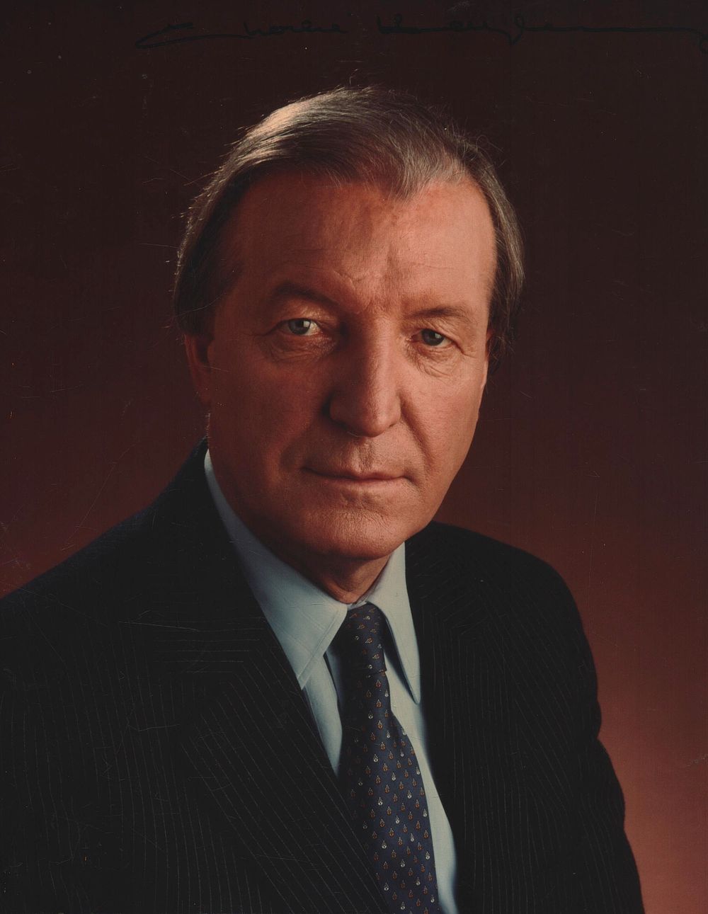 Lot 426: Charles Haughey signed 10x8inch colour photo. Good condition....