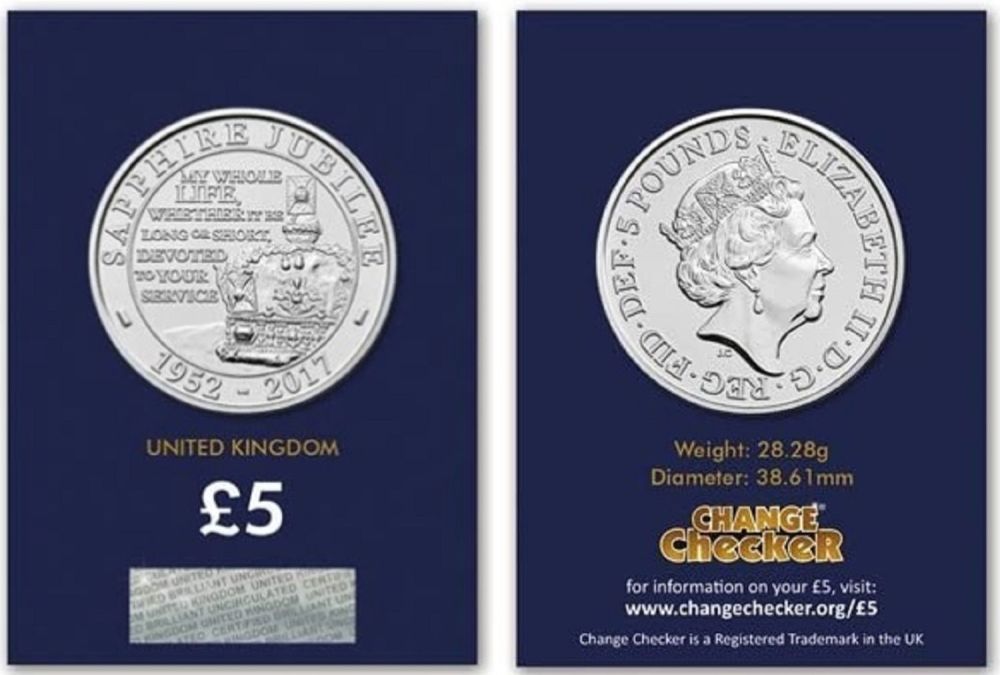 Lot 427: Royal Mint brilliant uncirculated Queens Sapphire Jubilee UK...