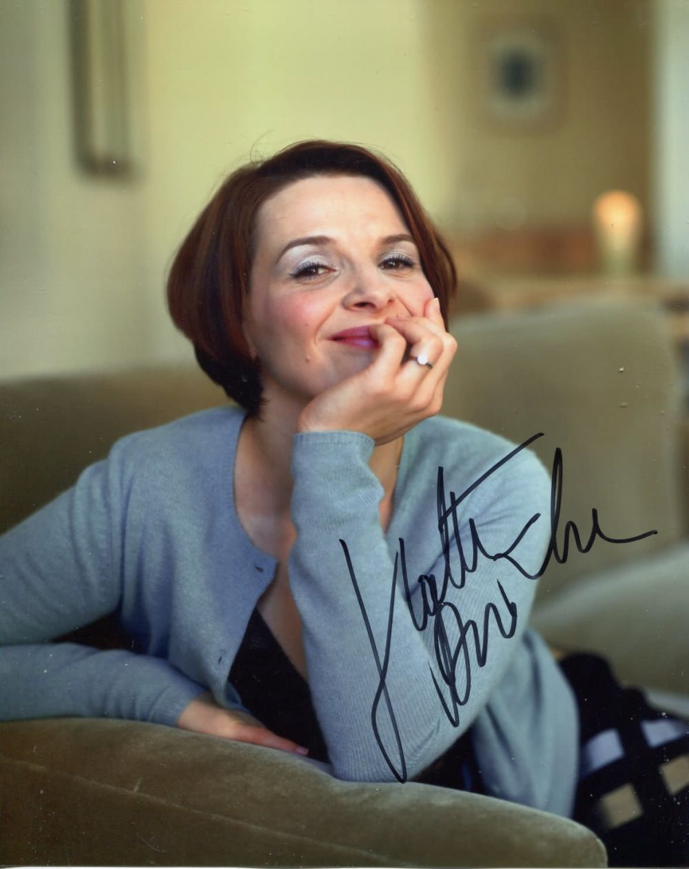 Lot 138: Juliet Binoche stunning signed 8x10 photo, Binoche starred...