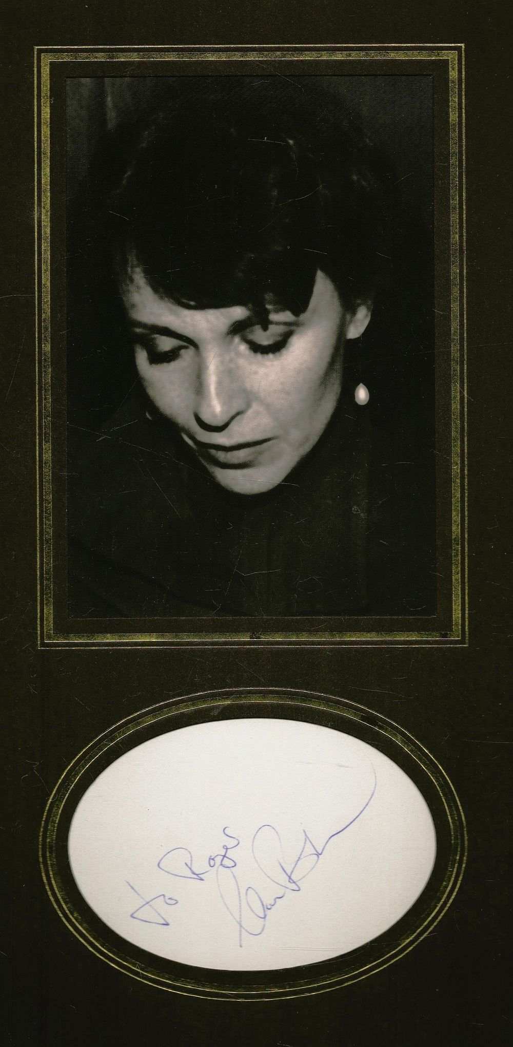 Lot 590: Claire Bloom signed Album Page 5x4 Approx. includes...