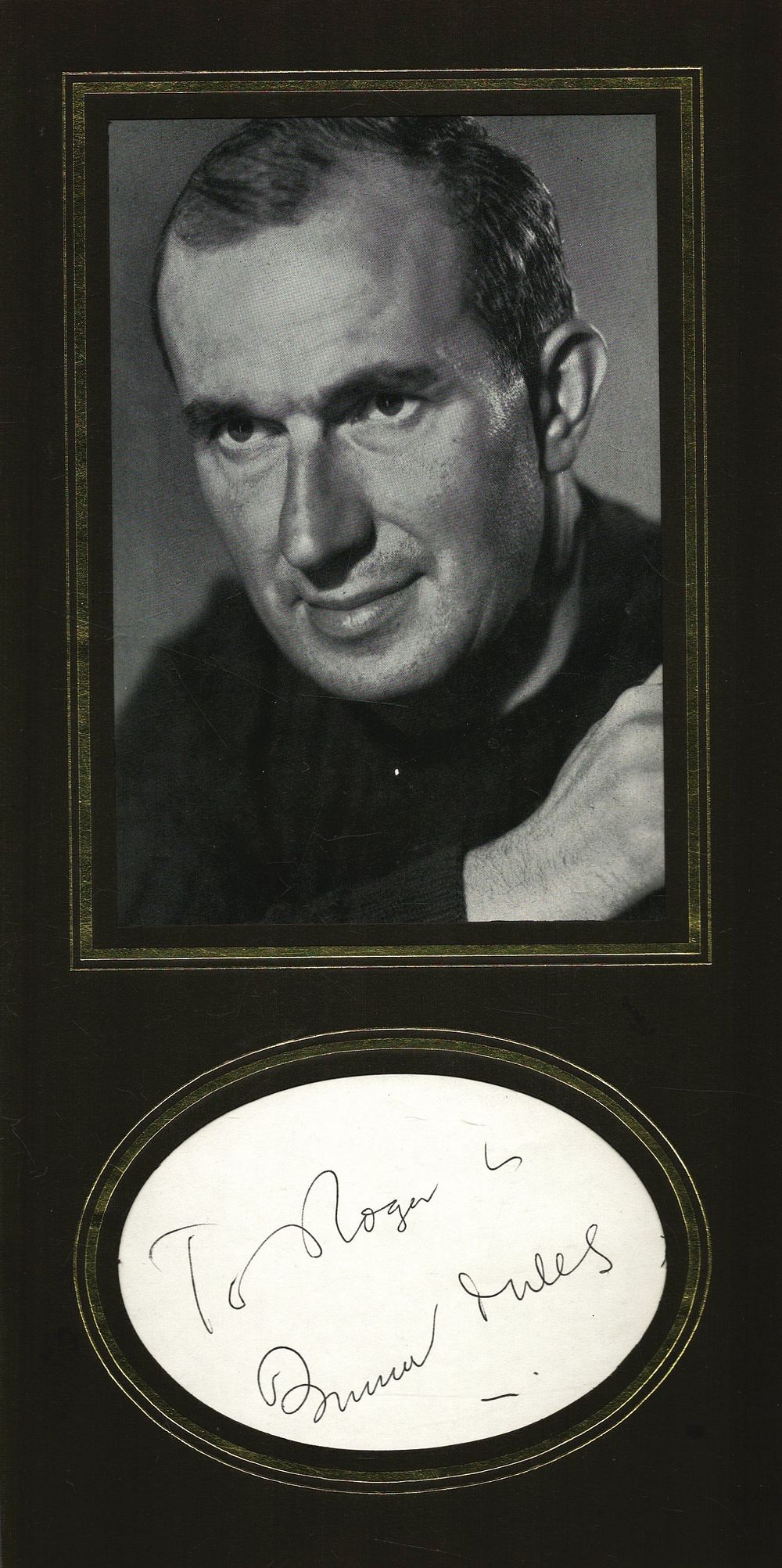 Lot 625: Bernard Miles signed Album Page 5x4 inch includes...