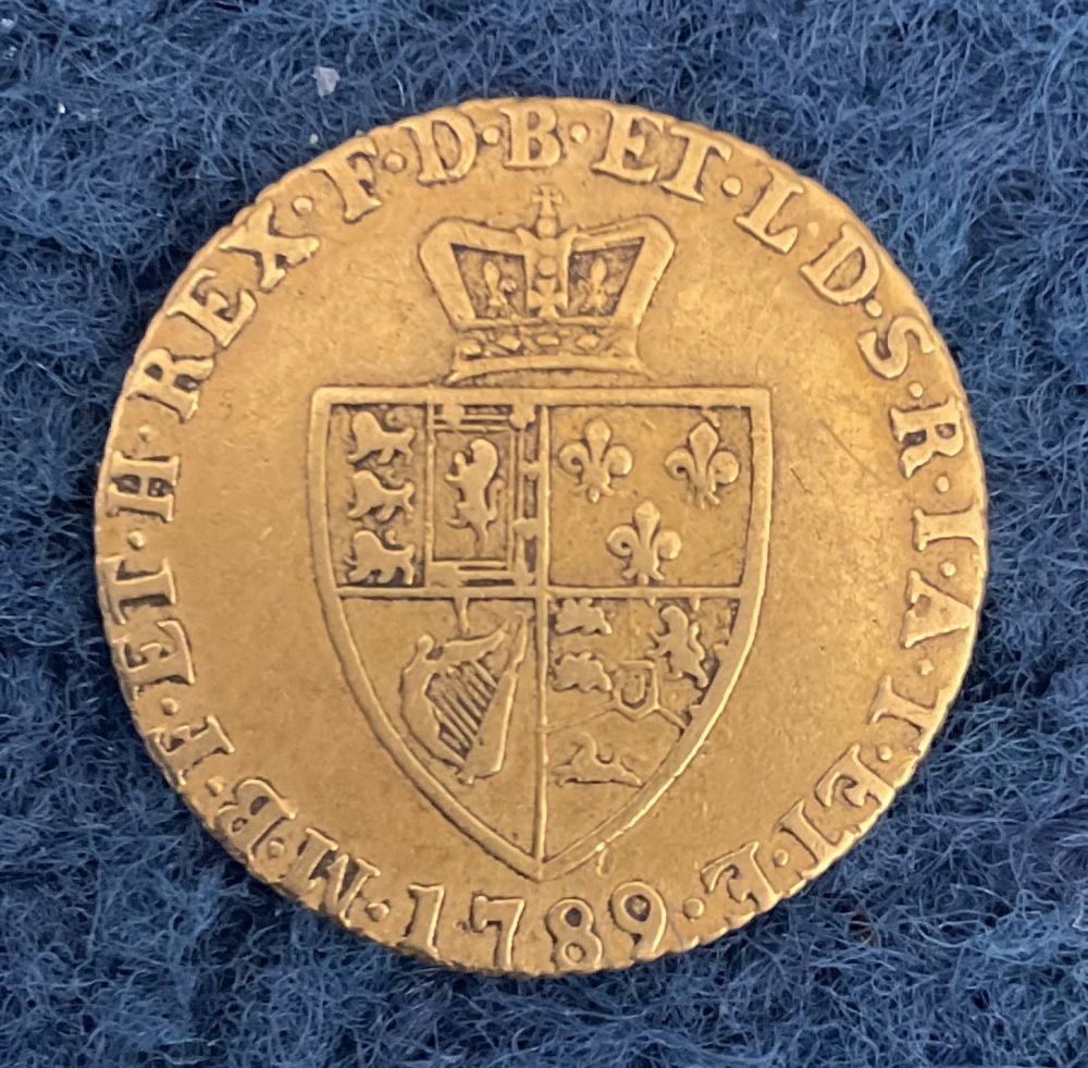 Lot 164: George III 1789 guinea gold coin rare early...
